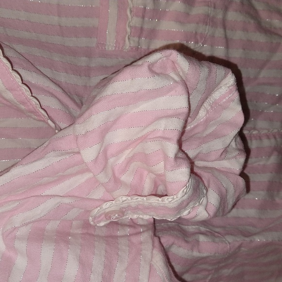Victoria's Secret pajamas in iconic pink stripe - Picture 5 of 10